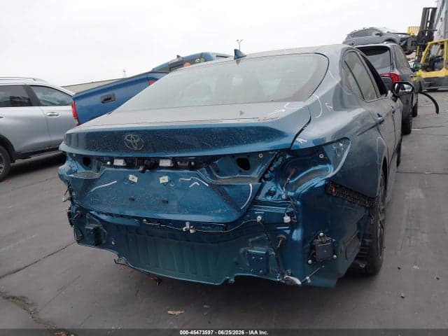 2026 TOYOTA CAMRY SE 16