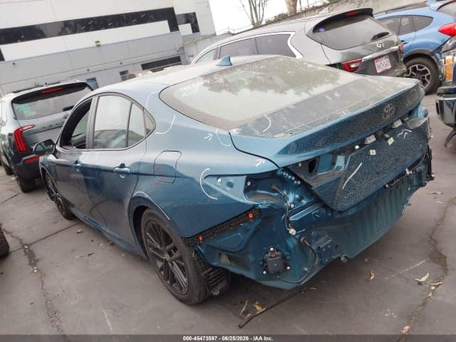 2026 TOYOTA CAMRY SE 3