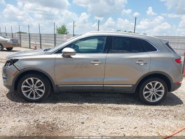 2017 LINCOLN MKC SELECT 14