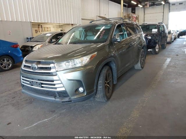 2018 TOYOTA HIGHLANDER LE PLUS 2
