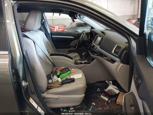 2018 TOYOTA HIGHLANDER LE PLUS 5
