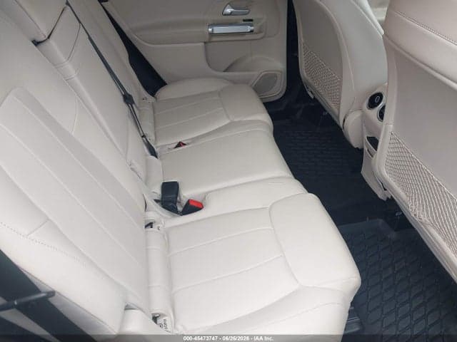 2020 MERCEDES-BENZ GLB 250 4MATIC 8