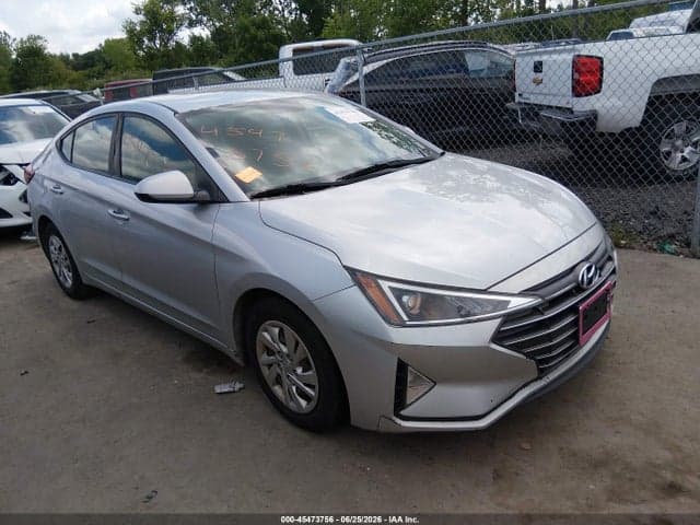 2019 HYUNDAI ELANTRA SE 1