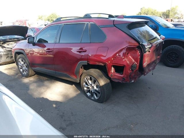 2025 TOYOTA RAV4 XLE PREMIUM 3