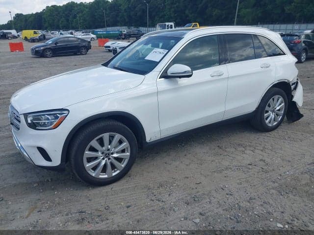 2020 MERCEDES-BENZ GLC 300 2
