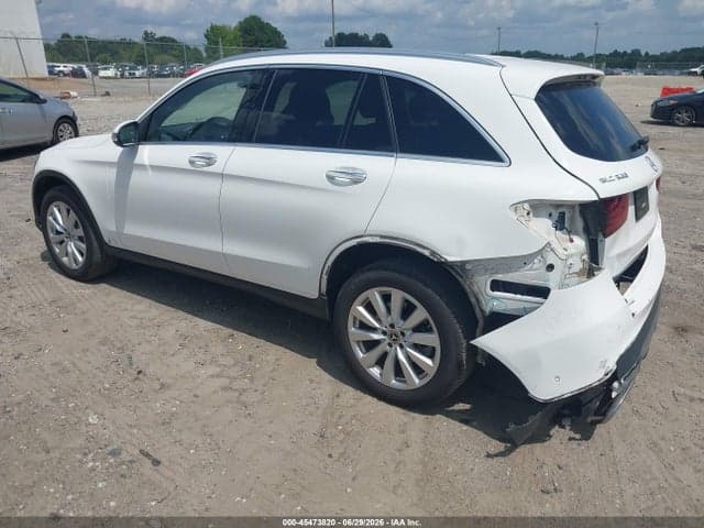 2020 MERCEDES-BENZ GLC 300 3