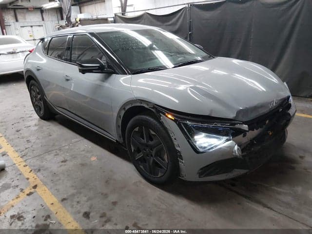 2025 KIA EV6 LIGHT LONG RANGE RWD