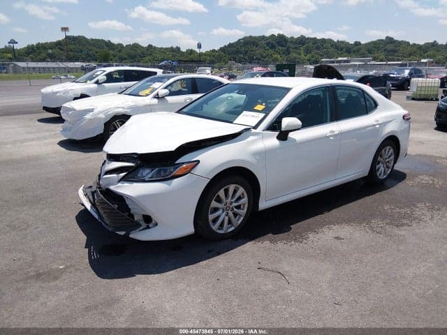 2020 TOYOTA CAMRY LE 2