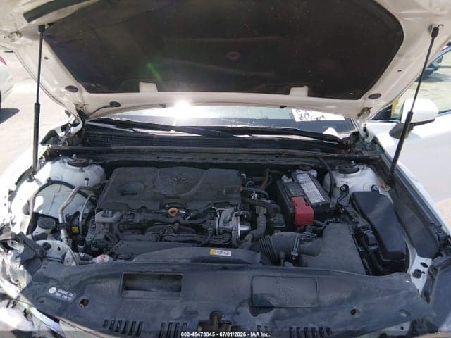 2020 TOYOTA CAMRY LE 10