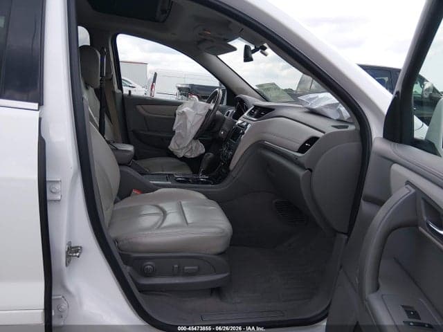 2017 CHEVROLET TRAVERSE LT 5