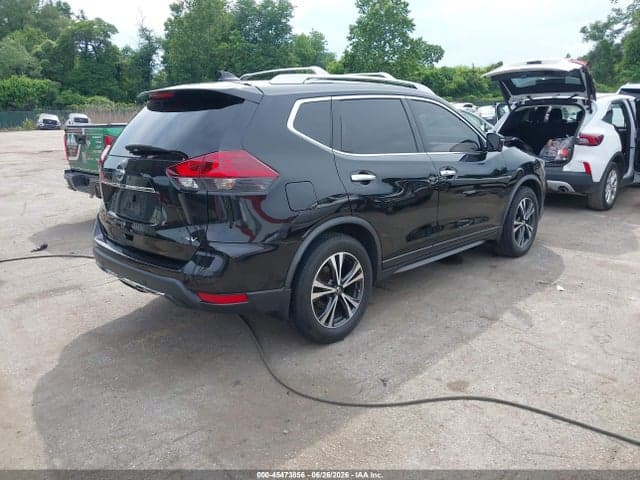 2020 NISSAN ROGUE SV FWD 4