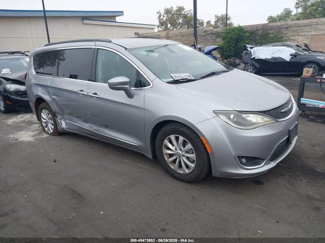 2017 CHRYSLER PACIFICA TOURING-L 1