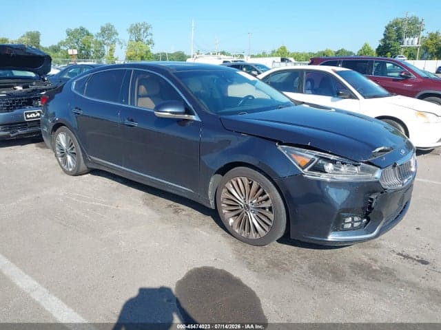 2017 KIA CADENZA LIMITED 1
