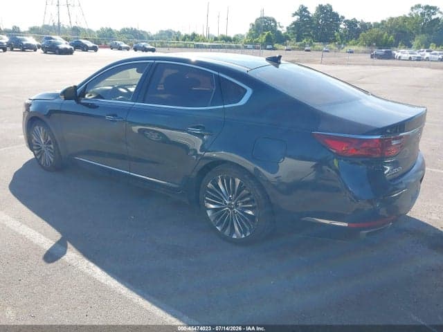 2017 KIA CADENZA LIMITED 3