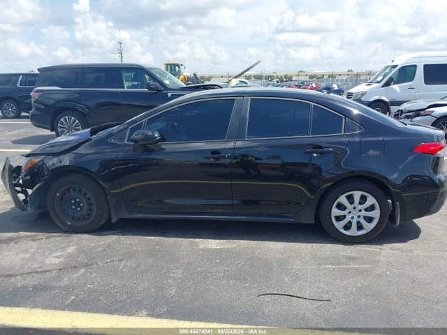 2026 TOYOTA COROLLA LE 15