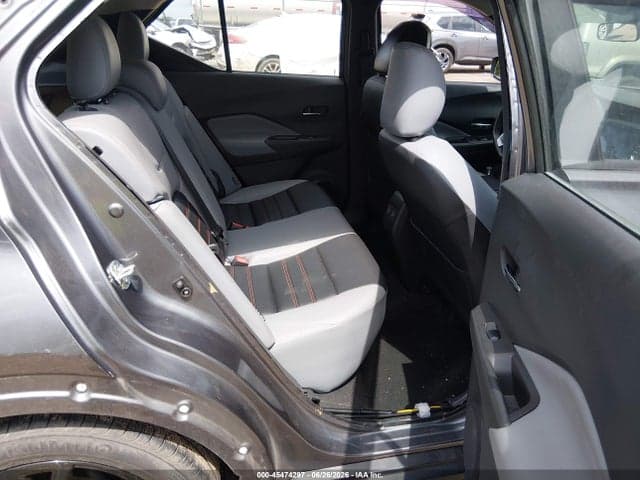 2021 NISSAN KICKS SR XTRONIC CVT 8