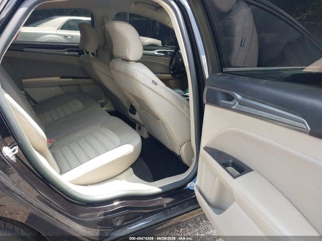 2019 FORD FUSION SE 8