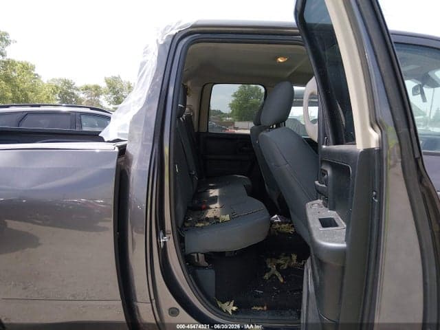 2017 RAM 1500 EXPRESS 4X4 6'4 BOX 8