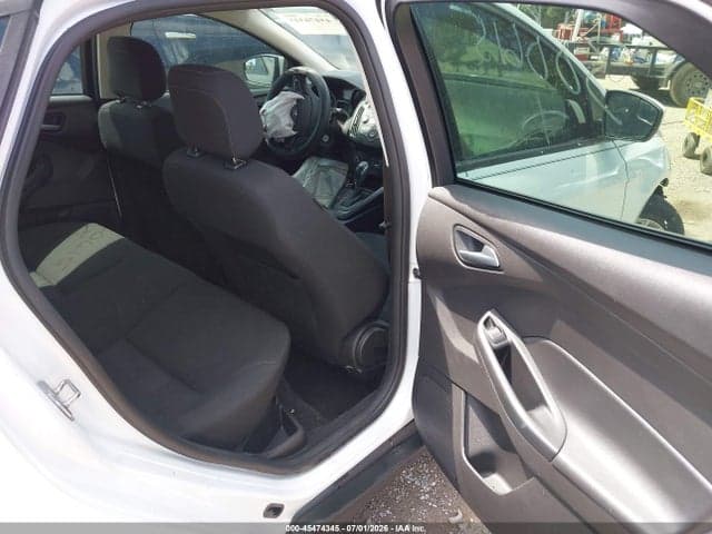 2018 FORD FOCUS SE 8