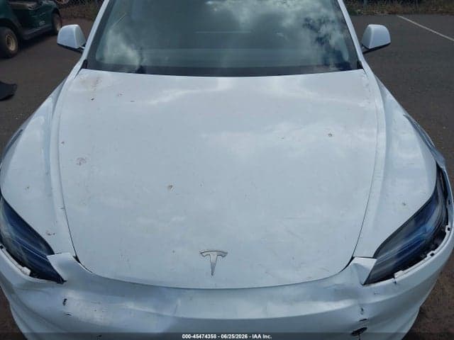 2025 TESLA MODEL 3 11