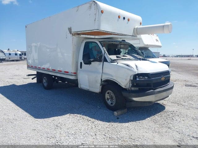 2024 CHEVROLET EXPRESS CUTAWAY WORK VAN 1