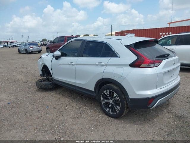 2022 MITSUBISHI ECLIPSE CROSS 3