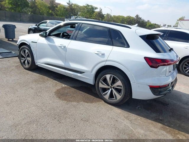 2024 AUDI Q8 E-TRON PREMIUM PLUS QUATTRO 3