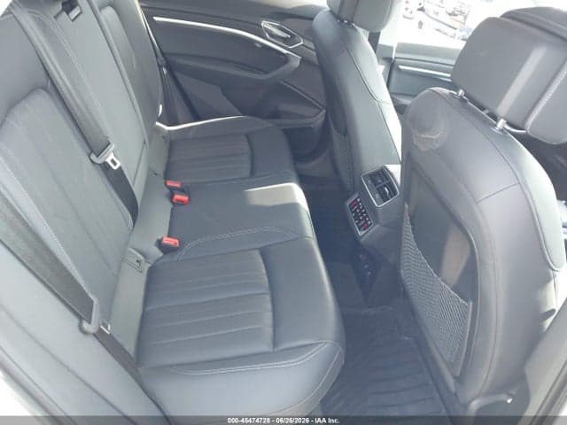 2024 AUDI Q8 E-TRON PREMIUM PLUS QUATTRO 8
