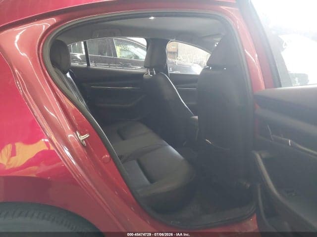 2021 MAZDA MAZDA3 SELECT 8