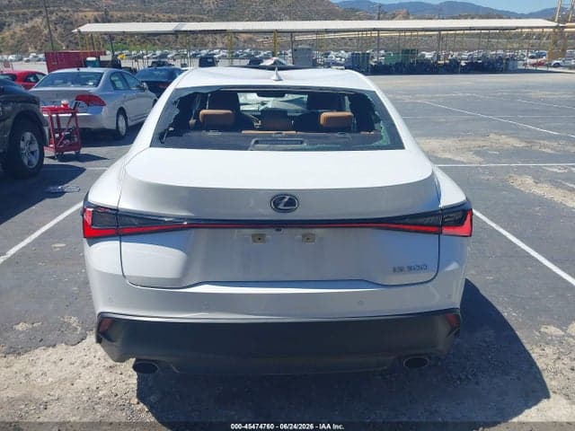 2022 LEXUS IS 300 16