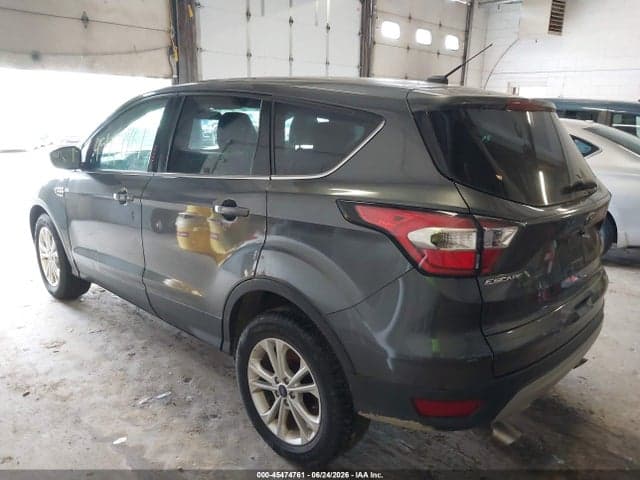 2017 FORD ESCAPE SE 3