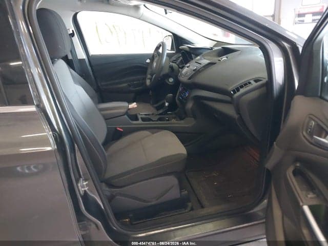 2017 FORD ESCAPE SE 5