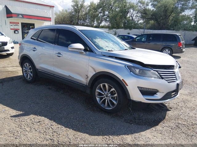 2017 LINCOLN MKC SELECT 1