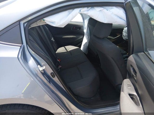 2023 TOYOTA COROLLA LE 8