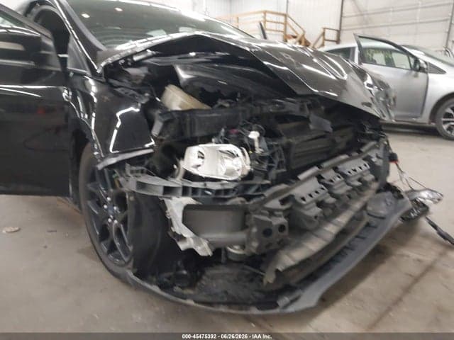 2017 FORD FOCUS SE 13