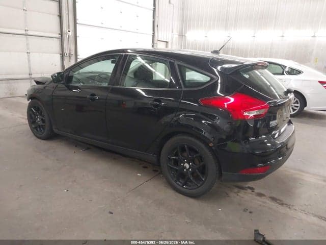 2017 FORD FOCUS SE 3