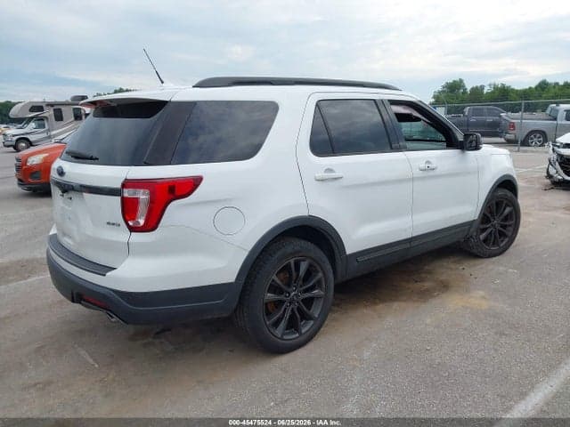 2018 FORD EXPLORER XLT 4