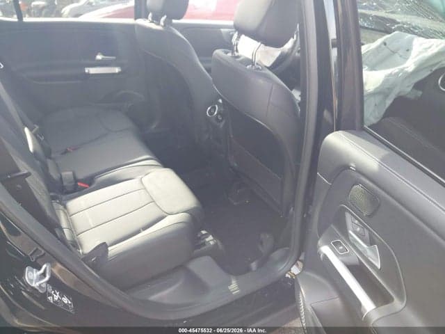 2026 MERCEDES-BENZ GLB 250 4MATIC 8