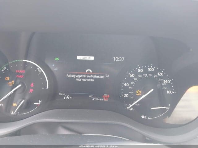 2026 TOYOTA SIENNA XLE 7