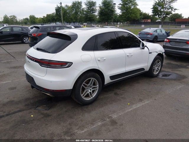 2020 PORSCHE MACAN 4