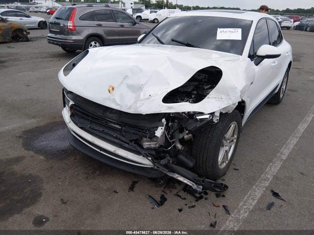 2020 PORSCHE MACAN 6