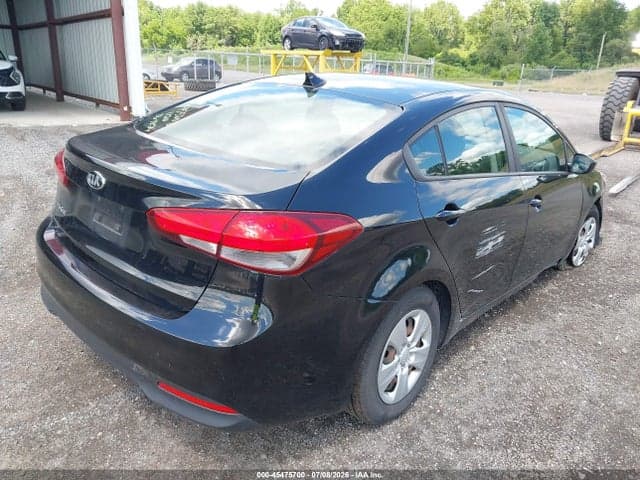 2017 KIA FORTE LX 4