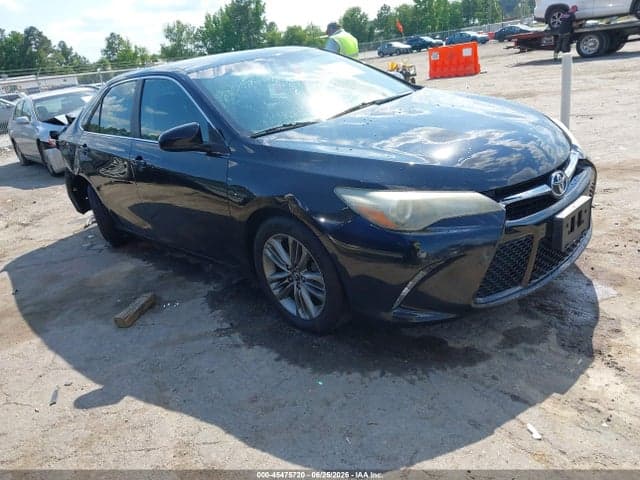 2017 TOYOTA CAMRY SE - 1