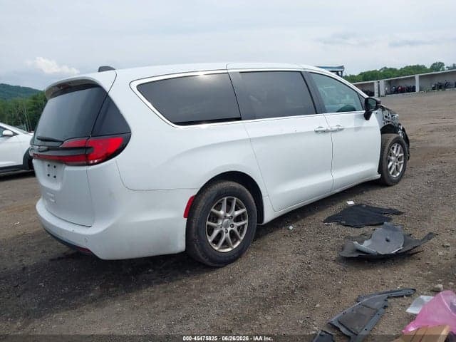 2024 CHRYSLER PACIFICA TOURING 4