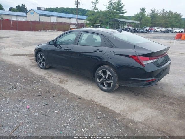 2023 HYUNDAI ELANTRA SEL 3