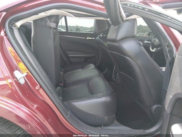 2018 CHRYSLER 300 LIMITED 8