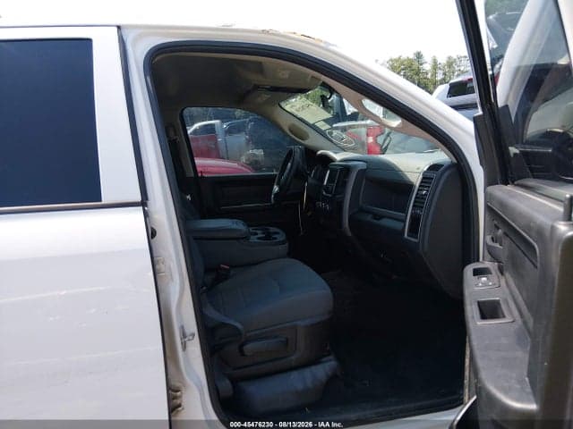 2018 RAM 1500 EXPRESS 4X2 6'4 BOX 5