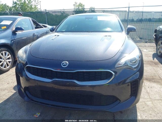 2019 KIA STINGER 12