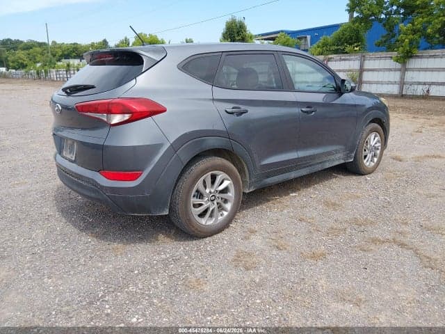 2018 HYUNDAI TUCSON SE 4