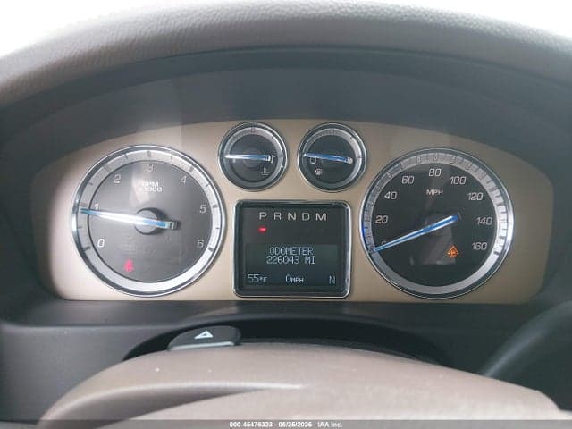 2011 CADILLAC ESCALADE ESV 7